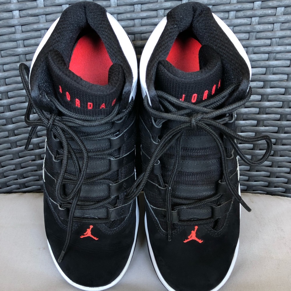 Jordan youth basketball shoes
